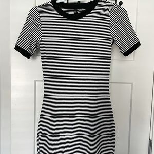 💕 H&M striped bodycon t shirt dress